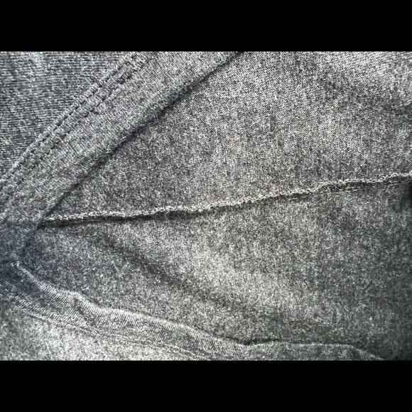 Gray, semi fitted, v neck, T-shirt dress, with side slit. - Picture 10 of 10